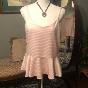 SOLD👜👜WEAREVER pink and white strip top size XL